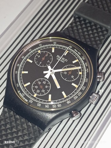 Swatch chrono 1990 - swatch, black