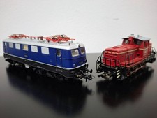 Locomotore ROCO 43956 in AC e locomotore da manovra MARKLIN 3064