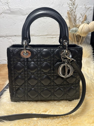 Lady dior medium black cannage - dior,
