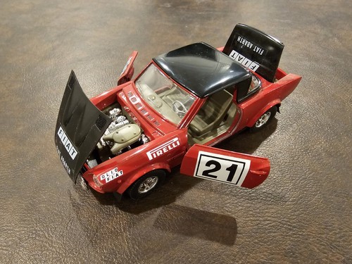 Burago fiat 124 abarth rally - burago,