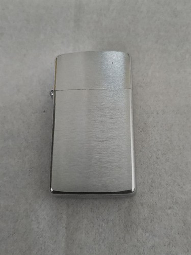 Zippo slim 2000 - slim,