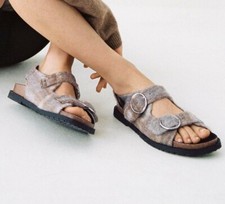 ZARA NEW WOMAN BUCKLED FLAT