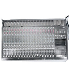 Mackie 32x8 32-Channel 8-Bus