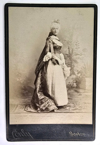Antica foto cartolina armadio