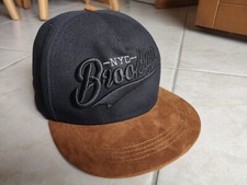 Cappellino Brooklyn frontino rap sport moda nuovo NYC nero marrone