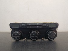 CENTRALINA COMANDO CLIMA AUTOMATICO SEDILI RISC. VOLKSWAGEN GOLF V (746414-21)