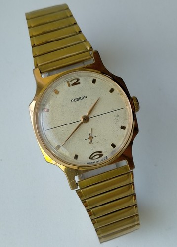 Orologio meccanico sovietico