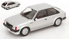 Modellino auto scala 1:18 OPEL
