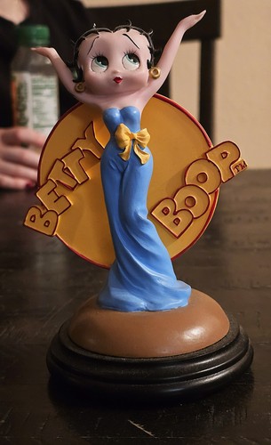 Raro figurina betty - ***,