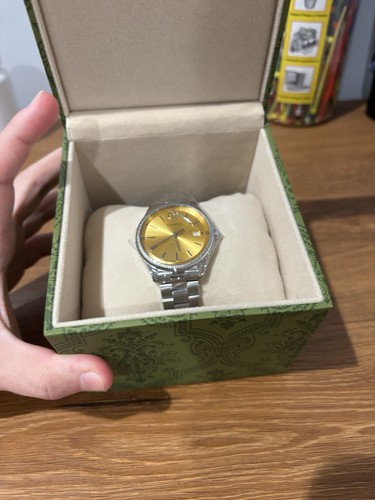 Gucci timeless gold dial - gucci,