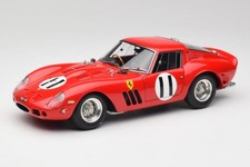 M-249 Ferrari 250 GTO n11 J.Surtees M.Parkes Paris 1000km 1962 CMC 1/18