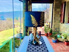 Lampada da tavolo in radice di