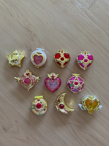Sailor moon compact mirror - compact,