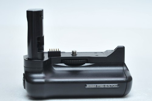 Nikon battery grip - nikon, mb-e5700