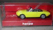 Herpa Fiat 124 Spider in