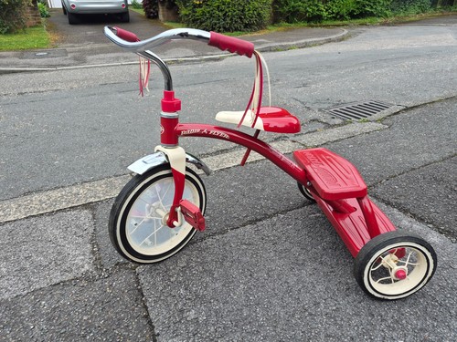 Vintage radio flyer metal - flyer,