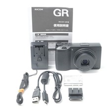 Fotocamera digitale compatta