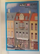 Kibri 8392 Stadthaus Pizzeria in Dusseldorf kit 1/87