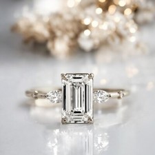 Anello di fidanzamento in oro