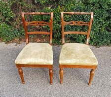 Coppia di sedie antiche in