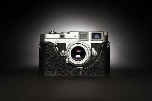 Custodia mezza fotocamera vera