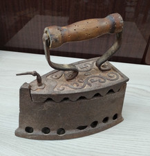 Antico Ferro da Stiro a