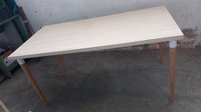 Scrivania Tavolo Ikea 150 x 75 color betulla legno chiaro