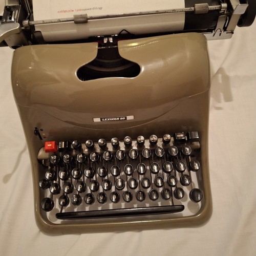 Macchina scrivere olivetti - da,
