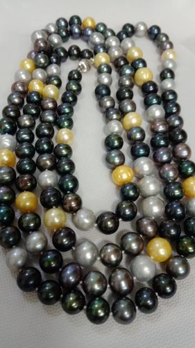 Collana perle multicolore - di,