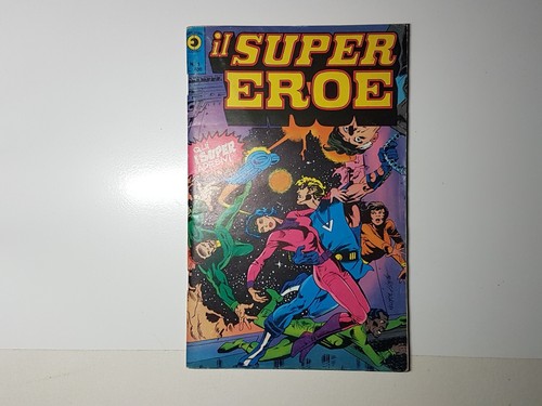 Super eroe 1 - 🔵,