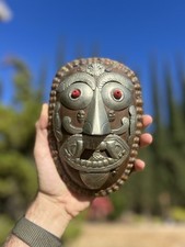 Maschera buddista tibetana