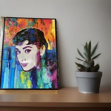 Audrey Hepburn Multicolor