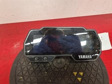 YAMAHA YZF 125-A SPEEDO QUADRO