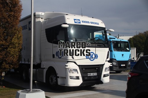 Truck photo man tgx - man, box