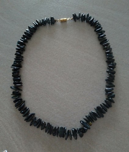 Collana corallo nero - di,