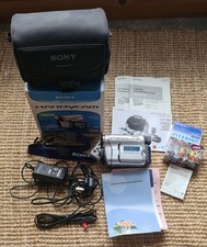 Sony Handycam DCR-TRV255E