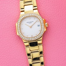 Patek Philippe Donna Nautilus 28mm Oro Giallo 18k - Ref 4700 Lunetta Diamante