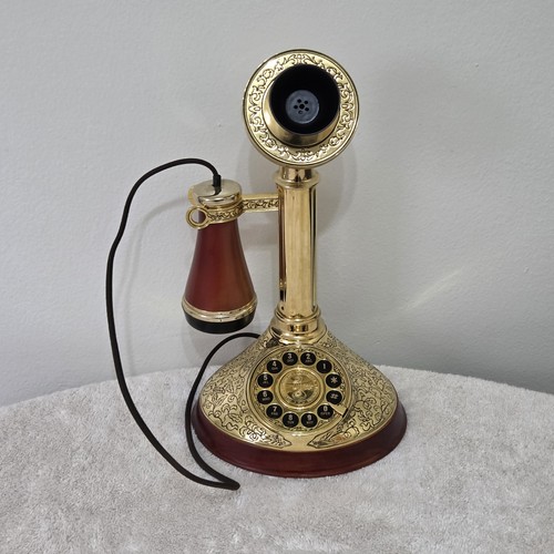 Telefono classico americano - , a