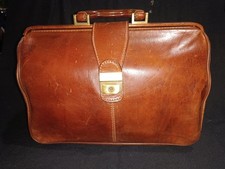 The Bridge Borsa Da Medico