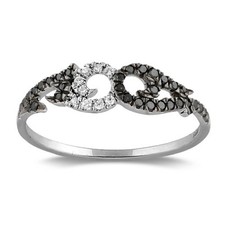 Anello a fascia in oro bianco