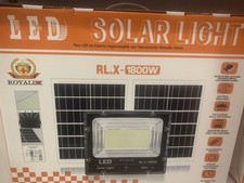 FARO DA 1800w LED SMD CON 2 PANNELLI SOLARI CREPUSCOLARE+TELECOMANDO IP67 CAMPER