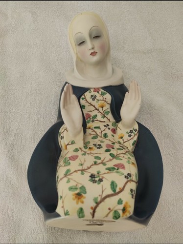 Madonna lenci - -,