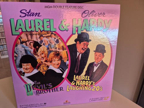 Stan laurel oliver - oliver, hardy