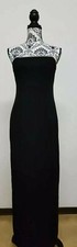 abito da sera lungo nero con doppia fila di brillanti sulla scollatura taglia 10