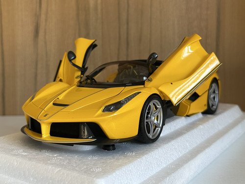 Bbr ferrari laferrari - 1:18,