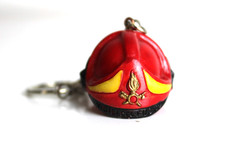 Portachiavi Casco Vigili del Fuoco in Resina Rosso Giallo Gadget Souvenir (4 cm)
