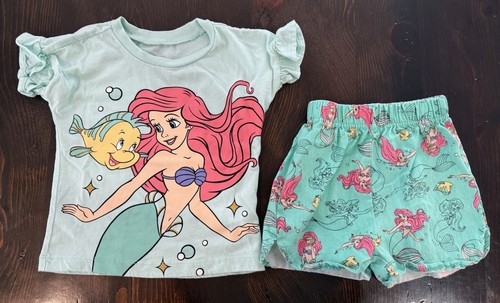 Set maglietta pantaloncini - maglietta, e