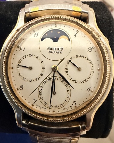 Raro seiko moon phase - raro, "moon