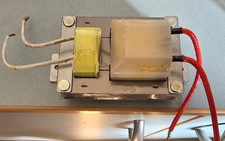 trasformatore alta tensione 220/4000v. anti zanzare, piezo.