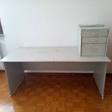 Ikea Perspektiv 2 scrivanie vintage da ufficio/magazzino colore grigio chiaro